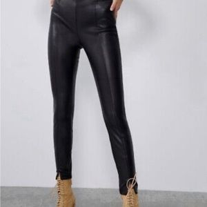 Zara Faux Leather leggings /pants
